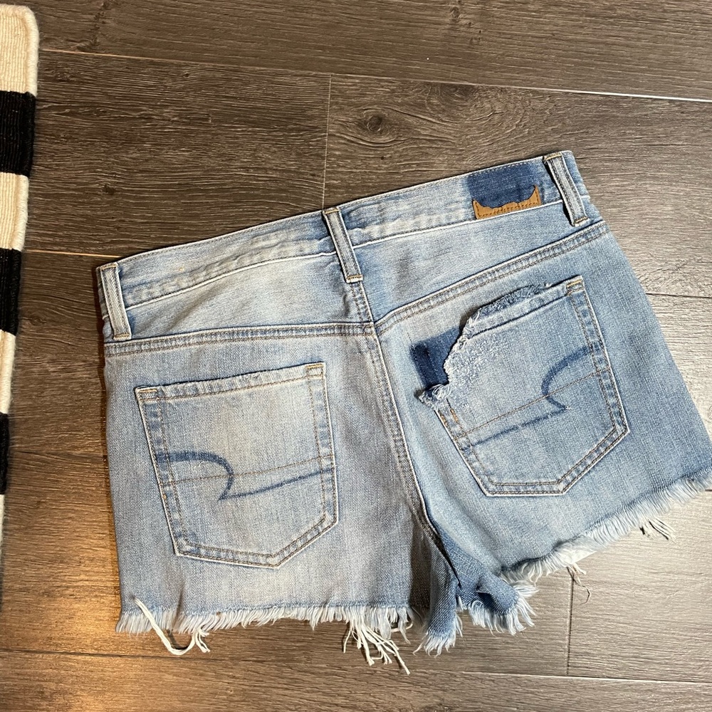 JEAN SHORTS HIGH RISE - Picture 2 of 2